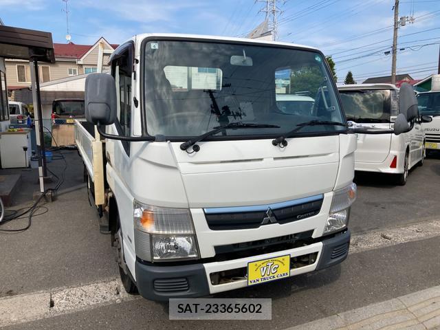 MITSUBISHI FUSO CANTER 2018-04 8551957-2