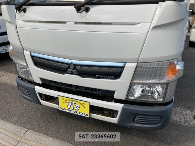 MITSUBISHI FUSO CANTER 2018-04 8551957-4