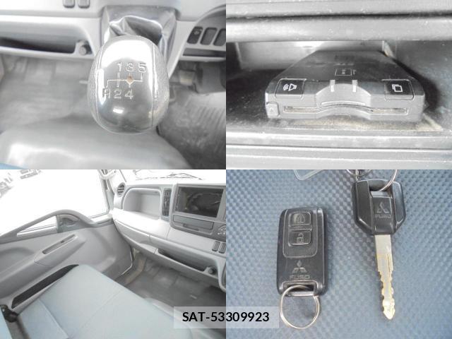 MITSUBISHI FUSO CANTER 2015-11 8552014-13