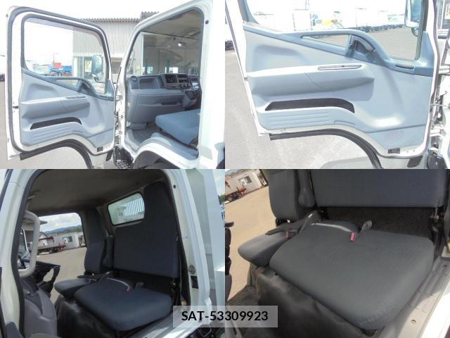 MITSUBISHI FUSO CANTER 2015-11 8552014-3