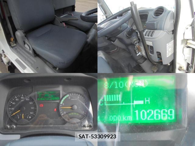MITSUBISHI FUSO CANTER 2015-11 8552014-9