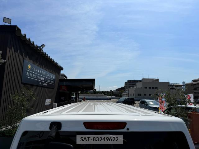 Nissan Caravan 2022-07 8548961-18