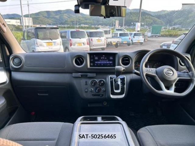 Nissan Caravan 2024-09 8550979-2