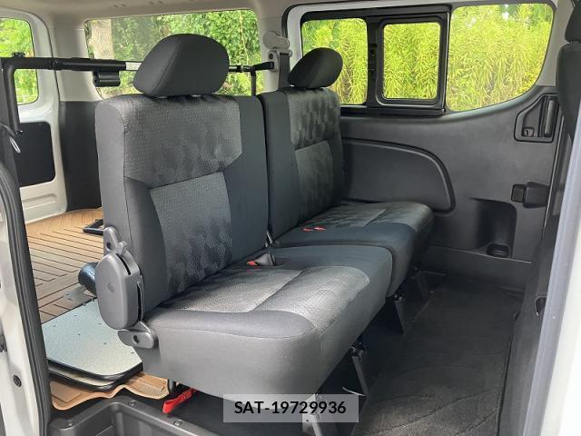 Nissan Caravan 2023-03 8551044-5