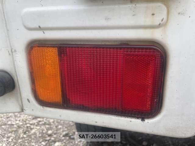 Suzuki CARRY TRUCK 2003-02 8546170-11