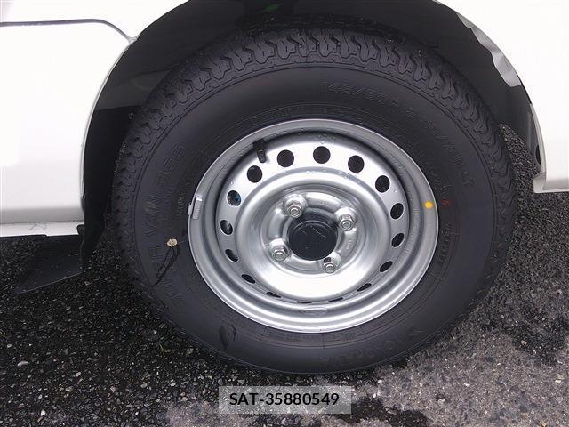 Suzuki CARRY TRUCK 2026-08 8547126-19