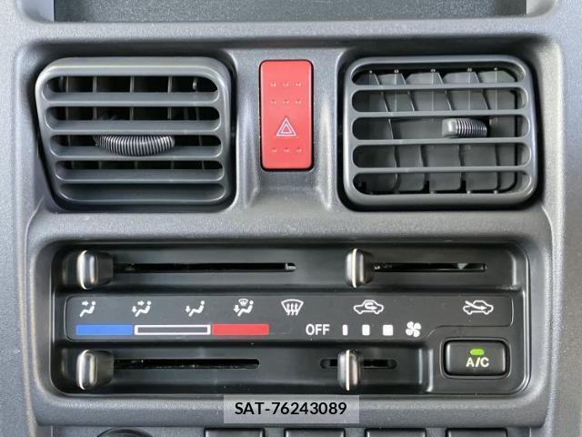 Suzuki CARRY TRUCK 2018-07 8550866-15
