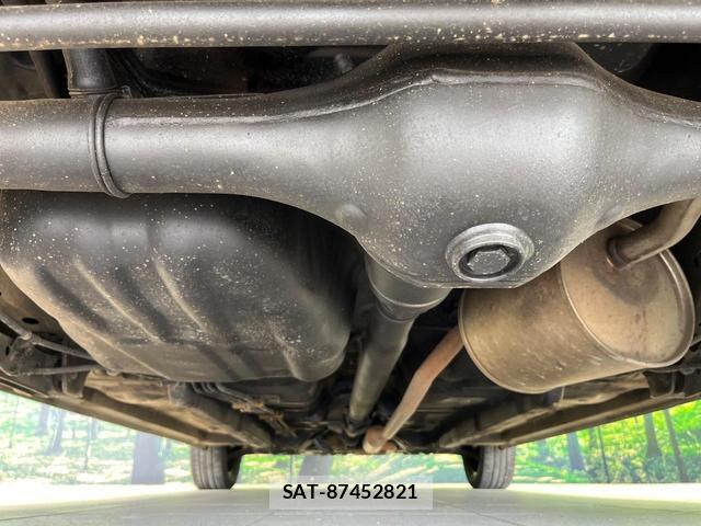 Daihatsu CAST 2015-09 8550819-18