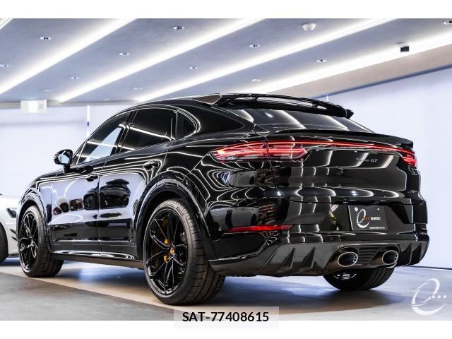 Porsche CAYENNE 2022-05 8546339-1
