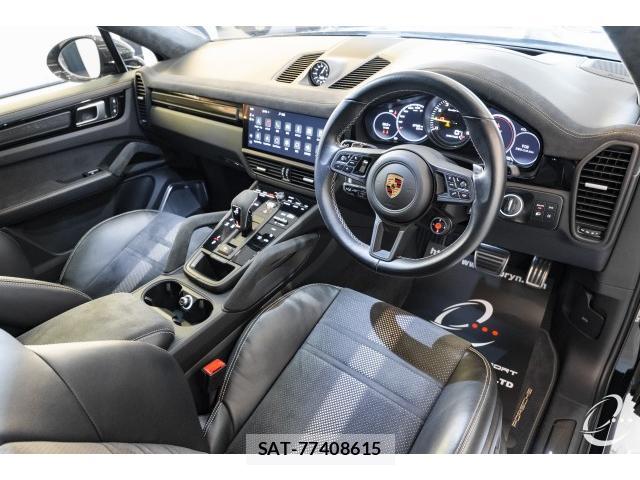 Porsche CAYENNE 2022-05 8546339-2