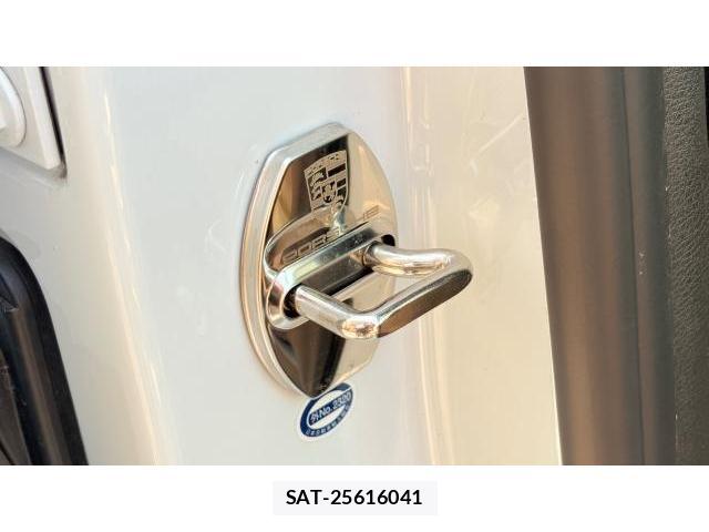 Porsche CAYENNE 2015 8548797-12