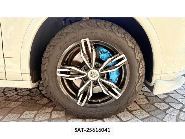 Porsche CAYENNE 2015 8548797-7
