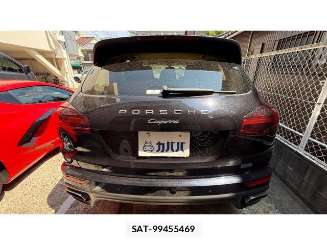 Porsche CAYENNE 2016 8548809-2