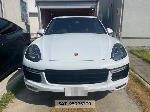Porsche CAYENNE 2015-04 8550441-9
