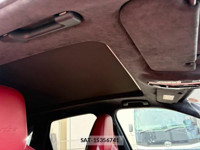 Porsche CAYENNE 2018-07 8550515-14