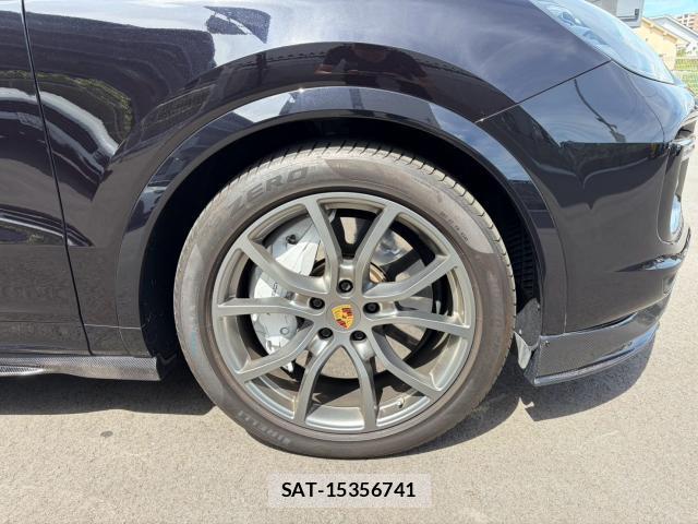 Porsche CAYENNE 2018-07 8550515-16