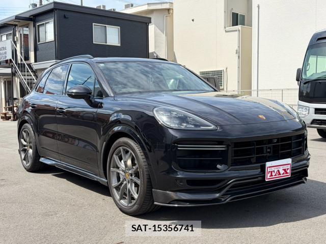 Porsche CAYENNE 2018-07 8550515-3