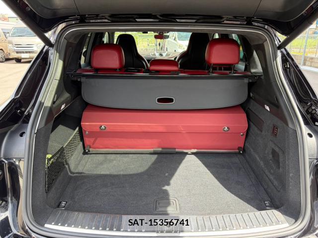Porsche CAYENNE 2018-07 8550515-8