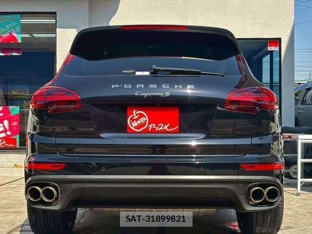 Porsche CAYENNE 2016-10 8551256-9
