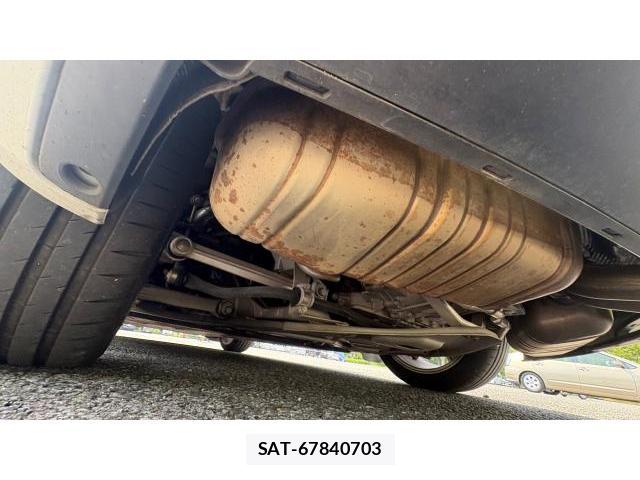 Porsche CAYMAN 2015-10 8548833-14