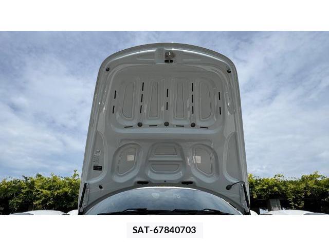 Porsche CAYMAN 2015-10 8548833-8