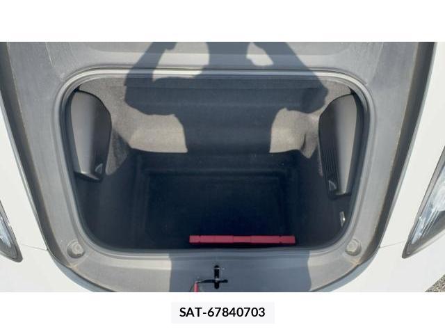 Porsche CAYMAN 2015-10 8548833-9