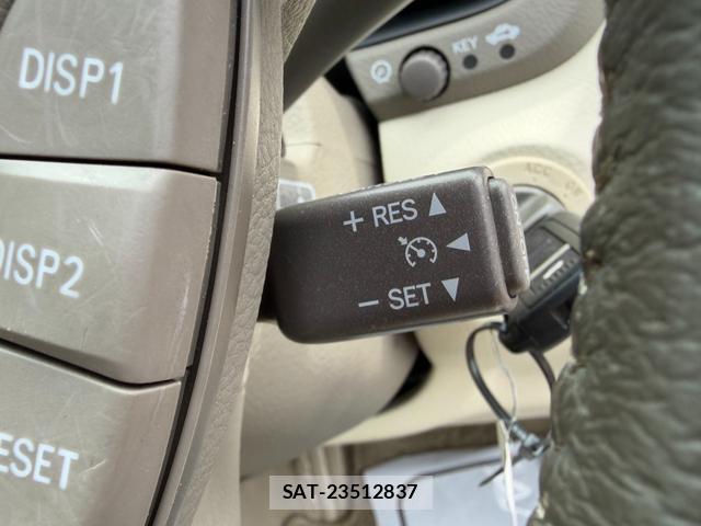Toyota CELSIOR 2006-03 8546372-7