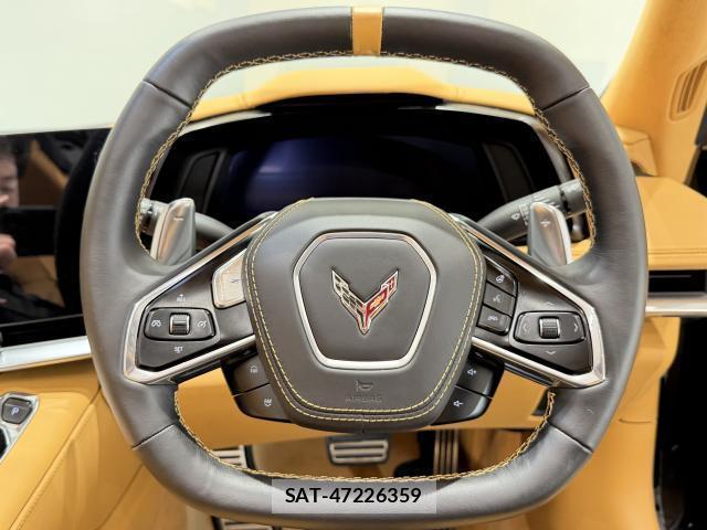 Chevrolet CORVETTE 2022-01 8548720-6