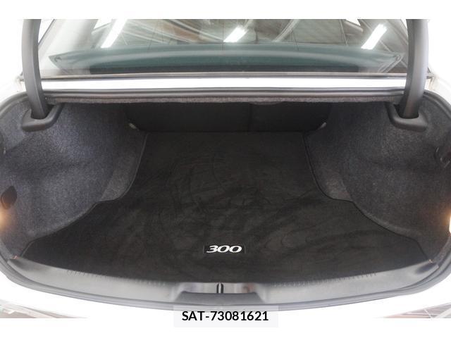 Chrysler 300 2015-06 8548519-9