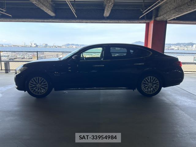 Nissan CIMA 2012-08 8551601-8