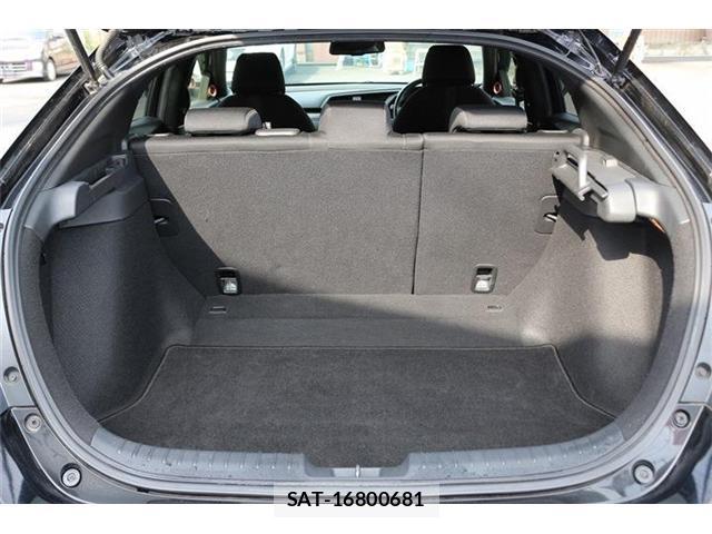 Honda CIVIC 2019-09 8546715-18