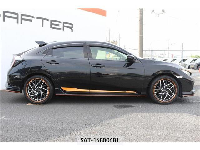 Honda CIVIC 2019-09 8546715-8