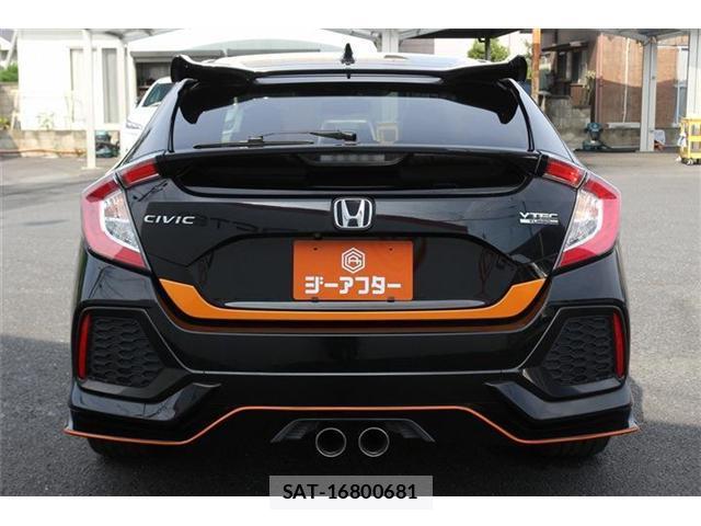 Honda CIVIC 2019-09 8546715-9