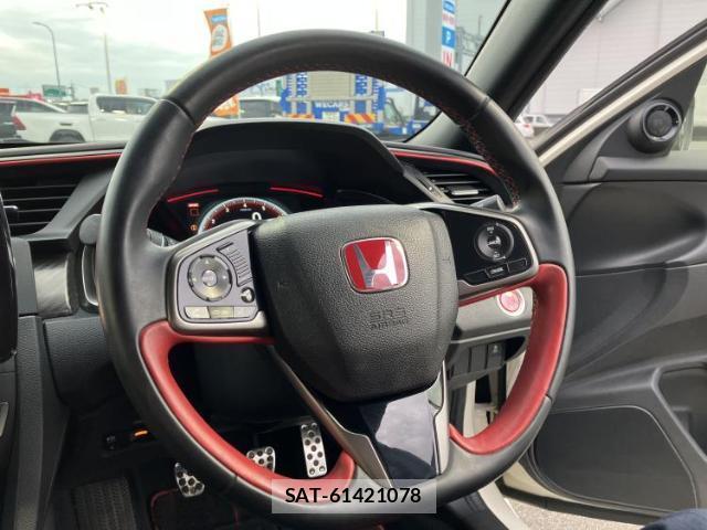 Honda CIVIC 2018-03 8548606-14