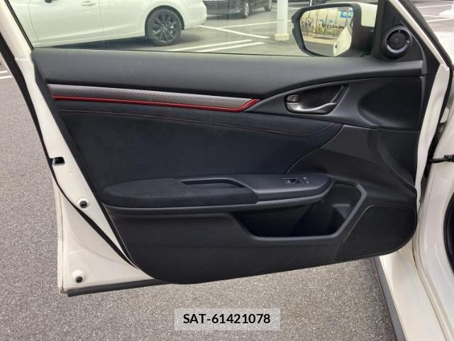 Honda CIVIC 2018-03 8548606-5