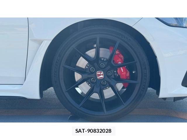 Honda CIVIC 2024-10 8548944-7
