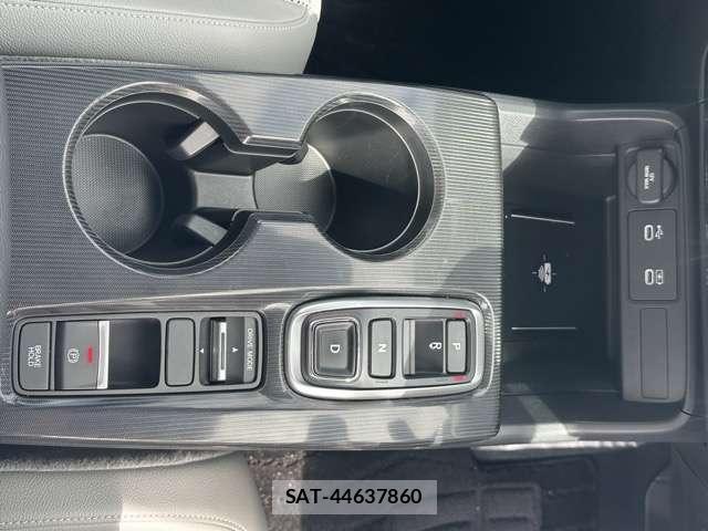 Honda CIVIC 2024-09 8549142-16