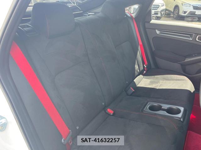 Honda CIVIC 2025-01 8549241-6