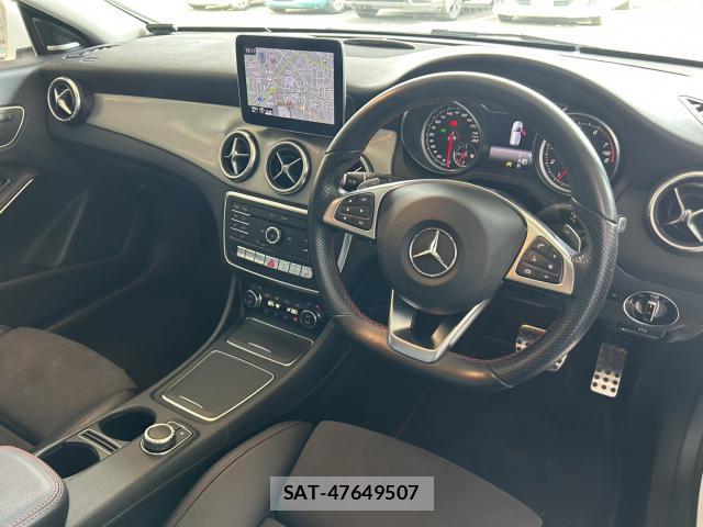 Mercedes Benz CLA-CLASS 2018-03 8550724-2