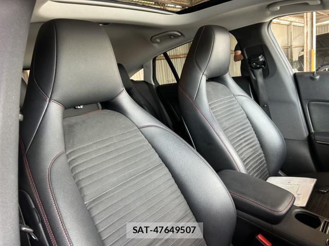 Mercedes Benz CLA-CLASS 2018-03 8550724-4