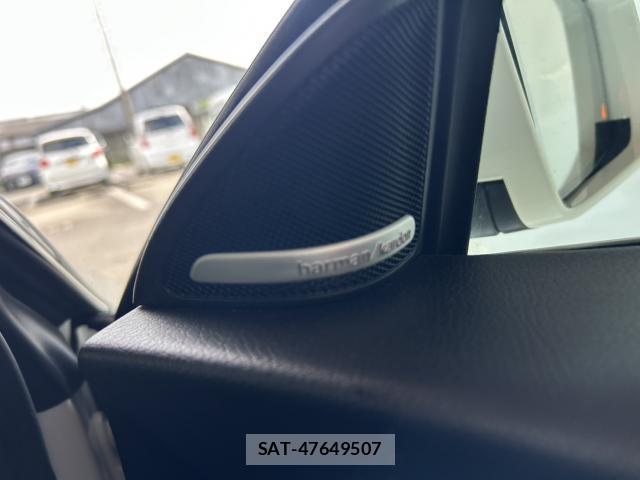 Mercedes Benz CLA-CLASS 2018-03 8550724-5