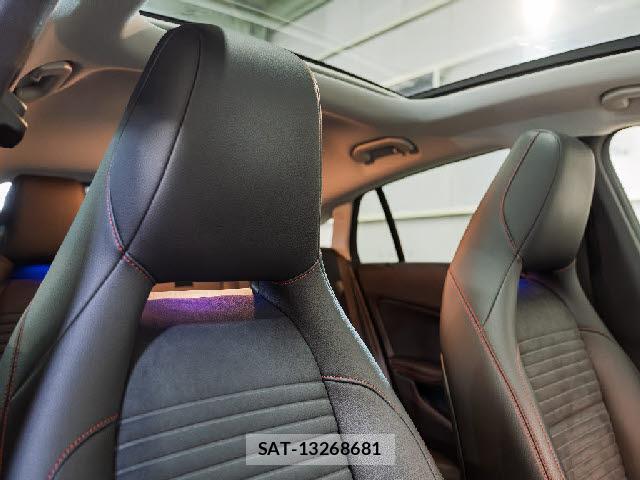 Mercedes Benz CLA-CLASS 2018-03 8549277-4