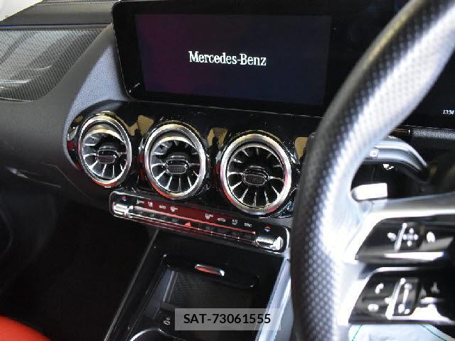 Mercedes Benz CLA-CLASS 2023-10 8551931-9