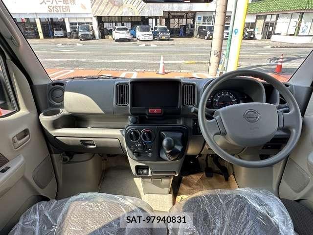 Nissan CLIPPER VAN 2026-03 8549064-2