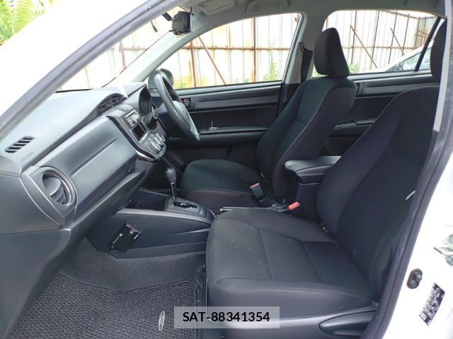 Toyota COROLLA AXIO 2021-08 8546566-15