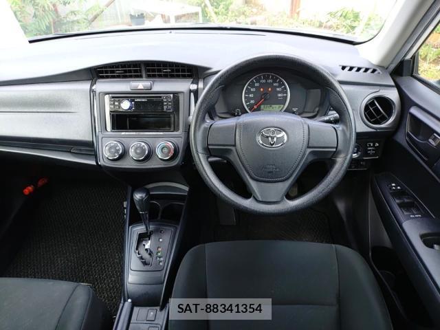 Toyota COROLLA AXIO 2021-08 8546566-2
