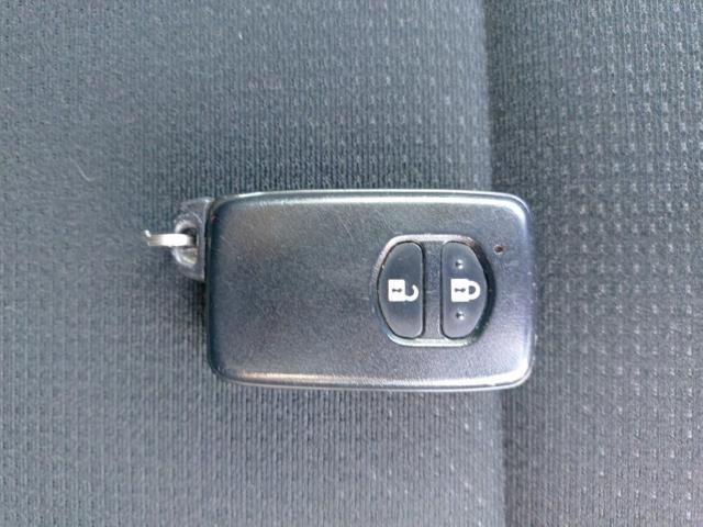 Toyota COROLLA AXIO 2021-08 8547524-14