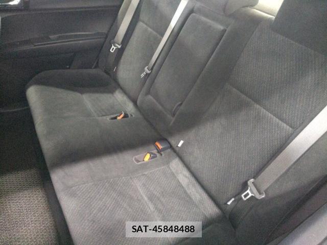 Toyota COROLLA AXIO 2018-03 8547811-3