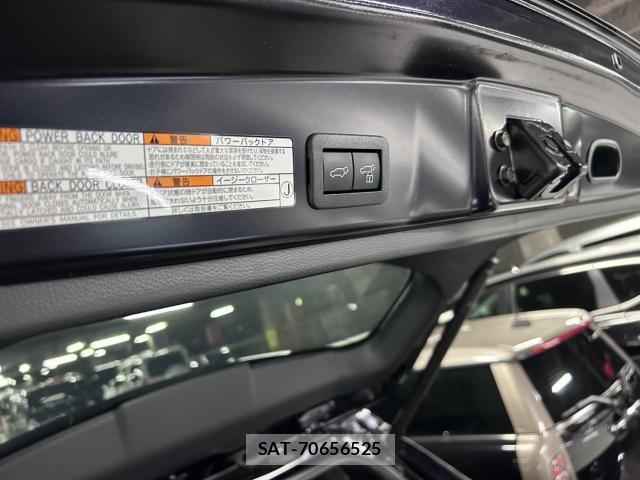 Toyota COROLLA CROSS 2024-05 8551593-17