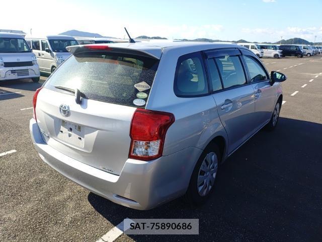 Toyota COROLLA FIELDER 2013-08 8545655-4